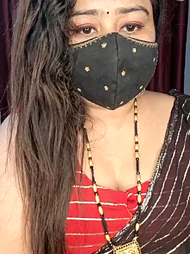 indian-hotmilfs online show from 02/26/26, 03:45