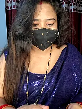 Snapshot of indian-hotmilfs chatting on 07/09/26, 04:17 indian-hotmilfs online show from 07/09/26, 04:17