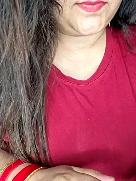 indian-hotmilfs online show from 04/22/26, 11:17