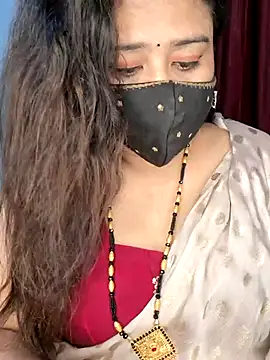 indian-hotmilfs online show from 05/05/26, 03:48