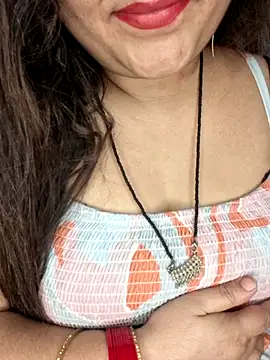 indian-hotmilfs online show from 04/16/26, 09:39