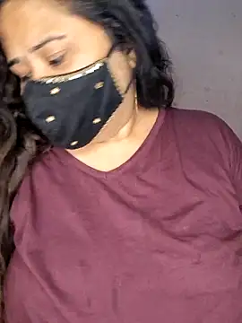 indian-hotmilfs online show from 05/28/26, 10:22