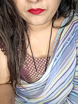 indian-hotmilfs online show from 02/11/26, 05:35