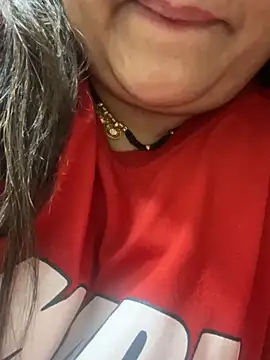 indian-hotmilfs online show from 11/26/25, 01:11