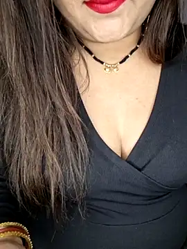 indian-hotmilfs online show from 11/07/25, 06:45