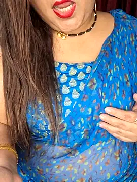 indian-hotmilfs online show from 11/15/25, 01:53