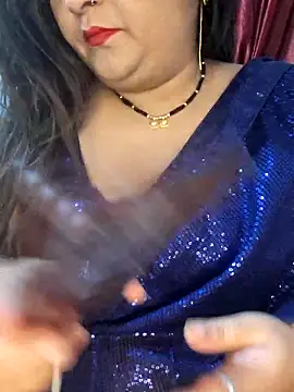 indian-hotmilfs online show from 10/18/25, 11:18