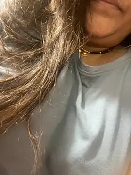 indian-hotmilfs online show from 10/31/25, 01:41