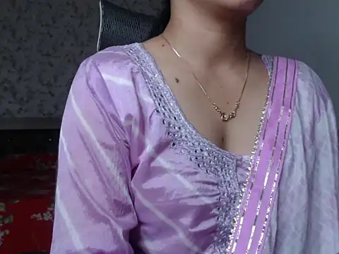 Snapshot of snow_white123 chatting on 09/14/25, 07:58 snow white123 online show from 09/14/25, 07:58