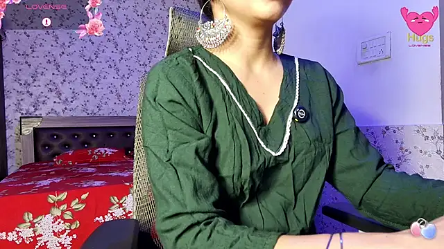 snow white123 online show from 04/16/26, 09:39