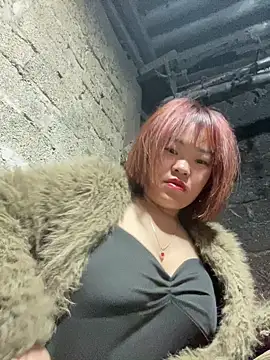 sukabae00 online show from 01/11/26, 12:17