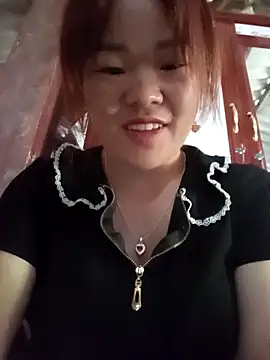 sukabae00 online show from 10/04/25, 08:27