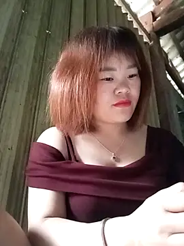 Snapshot of sukabae00 chatting on 03/26/26, 11:24 sukabae00 online show from 03/26/26, 11:24