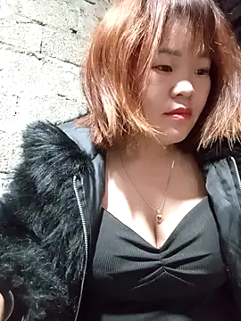 Snapshot of sukabae00 chatting on 03/06/26, 11:44 sukabae00 online show from 03/06/26, 11:44