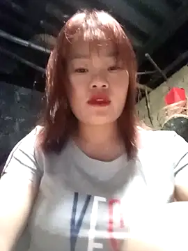 sukabae00 online show from 10/05/25, 12:40