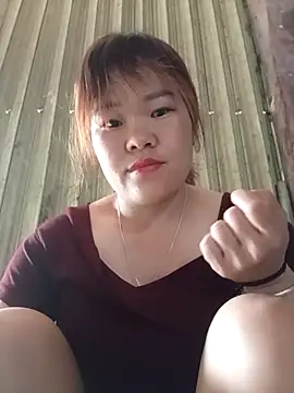 Snapshot of sukabae00 chatting on 04/13/26, 12:36 sukabae00 online show from 04/13/26, 12:36