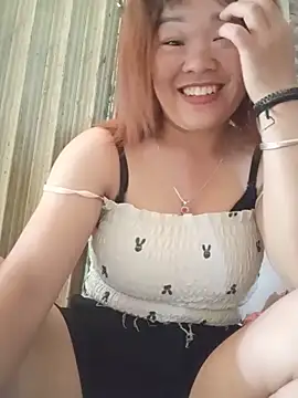 Snapshot of sukabae00 chatting on 05/16/26, 01:37 sukabae00 online show from 05/16/26, 01:37