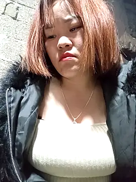 sukabae00 online show from 02/17/26, 12:57