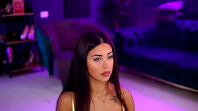 Snapshot of SiennaRuh chatting on 11/02/25, 10:42 SiennaRuh online show from 11/02/25, 10:42