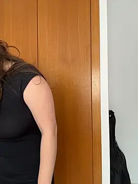 TenderLaGlamor online show from 03/07/26, 03:28