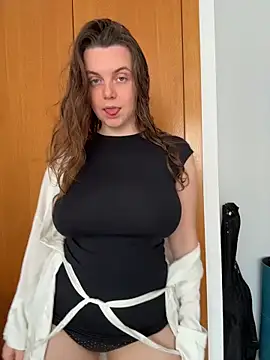 TenderLaGlamor online show from 03/11/26, 10:09