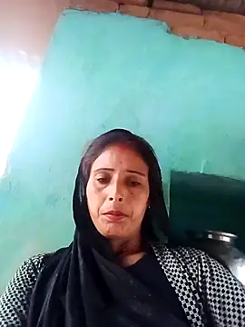 Snapshot of Arti13A chatting on 02/04/26, 01:55 Arti13A online show from 02/04/26, 01:55