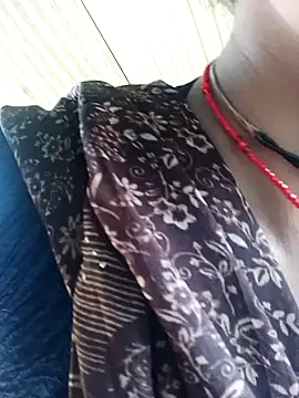 Snapshot of Arti13A chatting on 02/10/26, 03:49 Arti13A online show from 02/10/26, 03:49