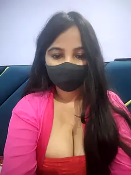 Lusty-radhika online show from 03/27/26, 11:16
