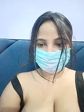 Snapshot of Lusty-radhika chatting on 09/26/25, 01:29 Lusty-radhika online show from 09/26/25, 01:29