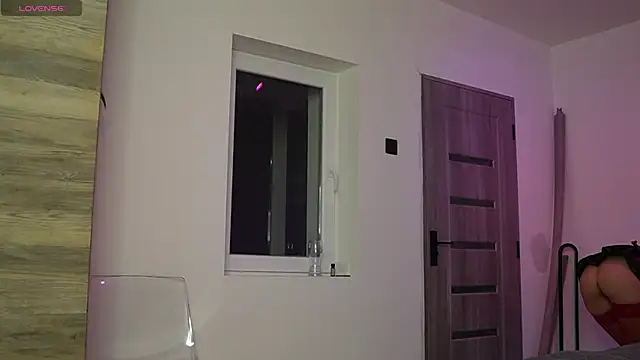 HeySiryy online show from 10/22/25, 04:06