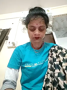 Snapshot of Sonam_dhakad chatting on 02/13/26, 11:27 Sonam dhakad online show from 02/13/26, 11:27