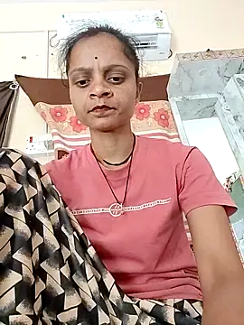 Snapshot of Sonam_dhakad chatting on 04/11/26, 07:45 Sonam dhakad online show from 04/11/26, 07:45