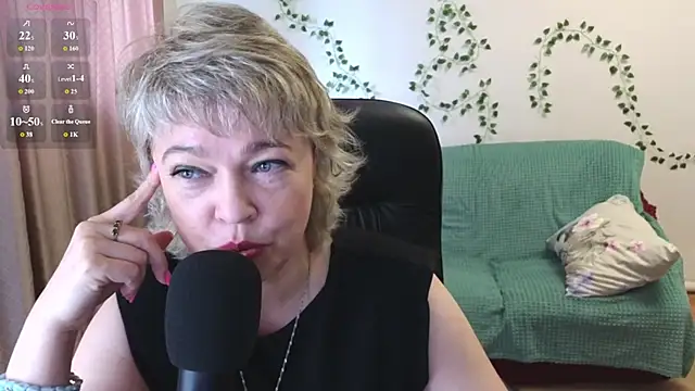 Snapshot of Rosette_Pricky chatting on 06/26/26, 02:45 Rosette Pricky online show from 06/26/26, 02:45