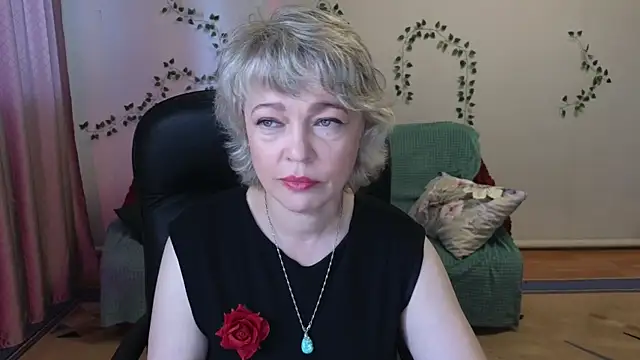 Snapshot of Rosette_Pricky chatting on 06/13/26, 02:48 Rosette Pricky online show from 06/13/26, 02:48