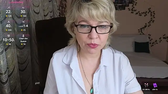 Rosette Pricky online show from 11/28/25, 01:11