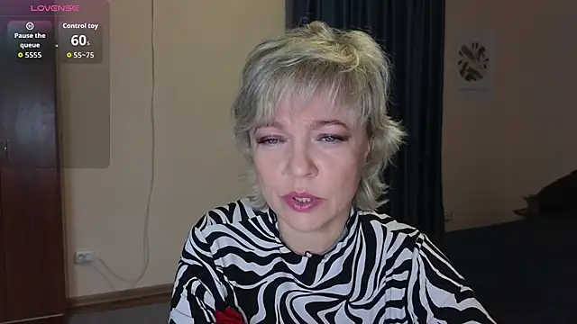 Rosette Pricky online show from 10/26/25, 02:39