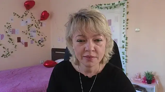 Snapshot of Rosette_Pricky chatting on 03/12/26, 01:59 Rosette Pricky online show from 03/12/26, 01:59