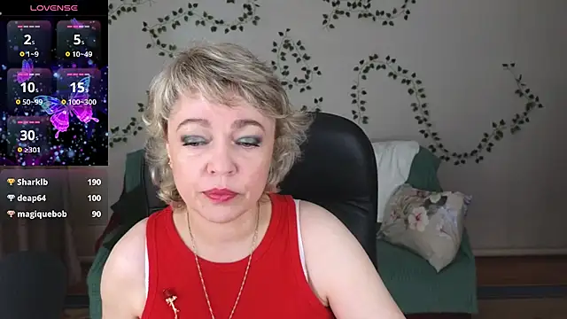 Snapshot of Rosette_Pricky chatting on 07/11/26, 03:12 Rosette Pricky online show from 07/11/26, 03:12