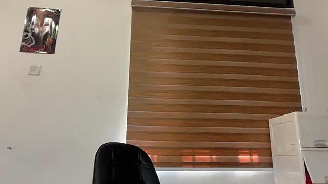 LucytheDevilQueen online show from 02/15/26, 05:08