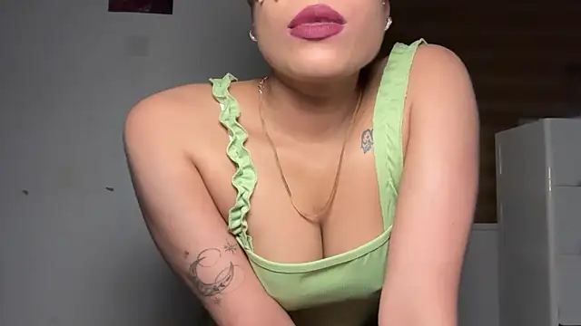 LucytheDevilQueen online show from 05/14/26, 03:31