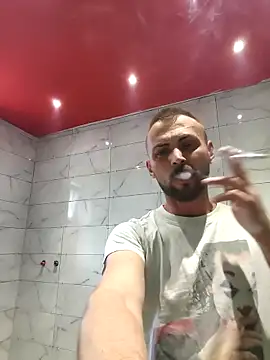 Snapshot of papichulo0099 chatting on 10/11/25, 02:40 papichulo0099 online show from 10/11/25, 02:40