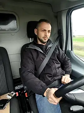 Snapshot of papichulo0099 chatting on 11/17/25, 06:50 papichulo0099 online show from 11/17/25, 06:50