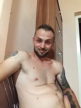 Snapshot of papichulo0099 chatting on 09/20/25, 07:30 papichulo0099 online show from 09/20/25, 07:30