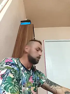 Snapshot of papichulo0099 chatting on 10/11/25, 02:23 papichulo0099 online show from 10/11/25, 02:23