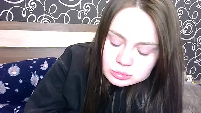 Snapshot of Bonny_Candy chatting on 11/25/25, 02:23 Bonny Candy online show from 11/25/25, 02:23