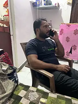 Snapshot of DeepakFucker01 chatting on 10/01/25, 04:11 DeepakFucker01 online show from 10/01/25, 04:11