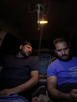 Snapshot of DeepakFucker01 chatting on 10/22/25, 04:28 DeepakFucker01 online show from 10/22/25, 04:28