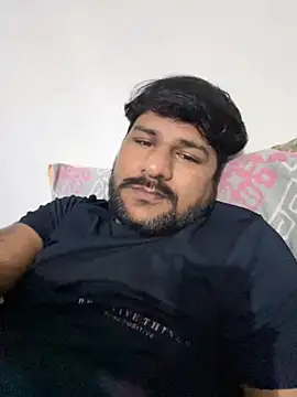 Snapshot of DeepakFucker01 chatting on 10/07/25, 05:25 DeepakFucker01 online show from 10/07/25, 05:25