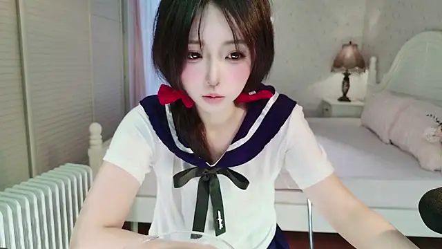 Snapshot of Bella-ox chatting on 11/25/25, 12:33 Bella-ox online show from 11/25/25, 12:33