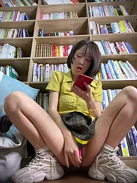 littleqiu online show from 06/15/26, 11:59